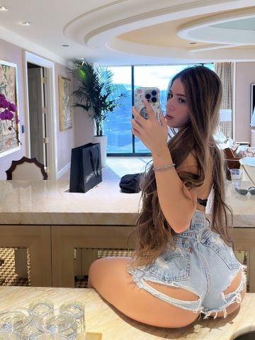 Алина